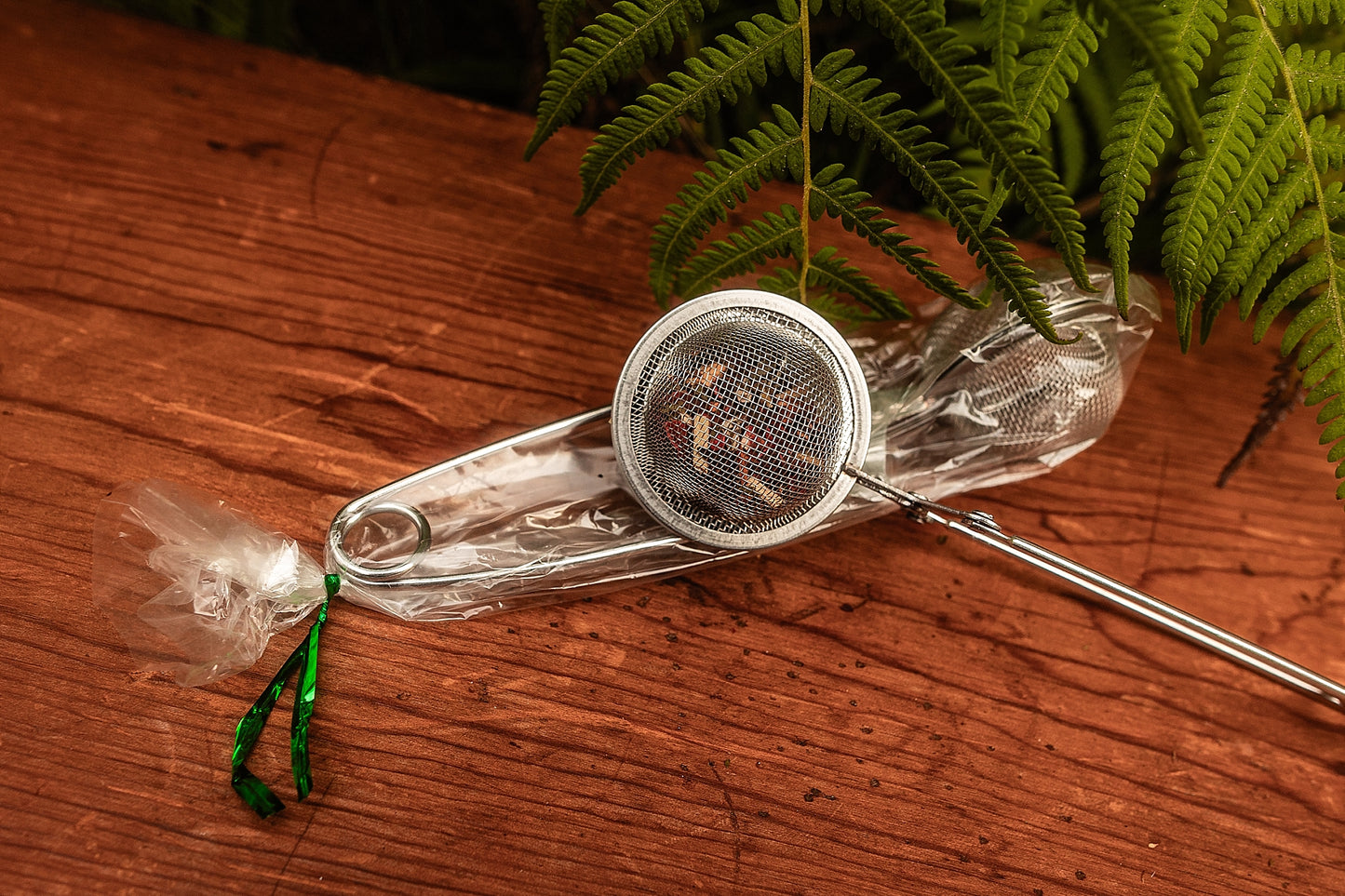 Tea Ball Steeper | Easy Squeeze Steeper Ball